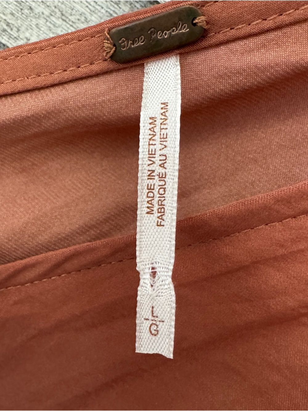 Free People Rust Terracotta Romper Deep V-Neck Drawstring Ruched Straps Size L - Picture 5 of 7